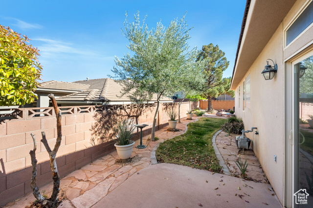 Photo 29 for MLS #2064657 at 3523 S Desert Hills Dr