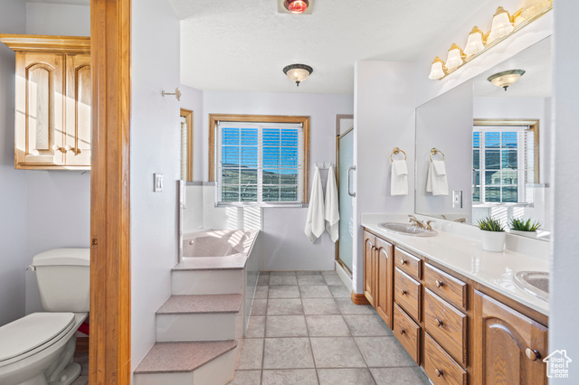 Photo 36 for MLS #2064817 at 525 N Main St
