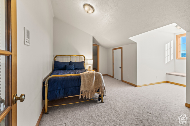 Photo 76 for MLS #2064817 at 525 N Main St