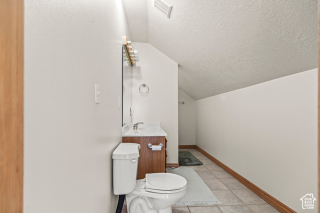 Photo 81 for MLS #2064817 at 525 N Main St