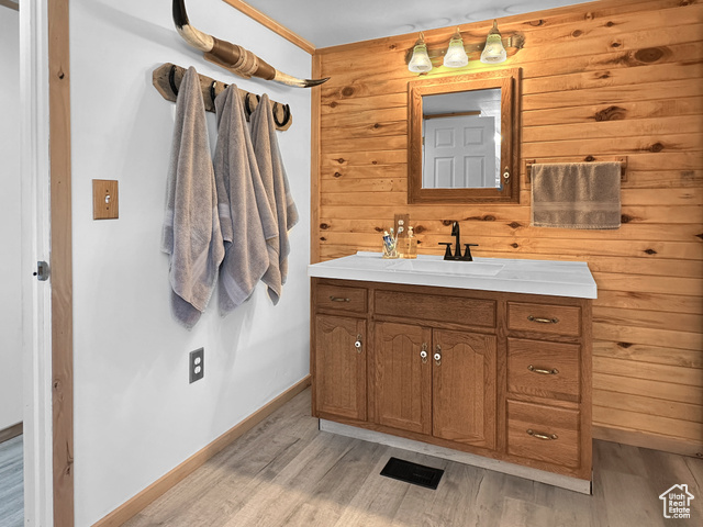 Photo 15 for MLS #2064875 at 1500 E Hwy 491