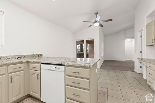 Photo 12 for MLS #2065048 at 1305 E Riverside Dr #1