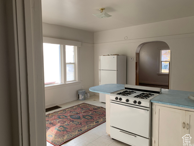 Photo 27 for MLS #2065069 at 2424 S Jackson Ave