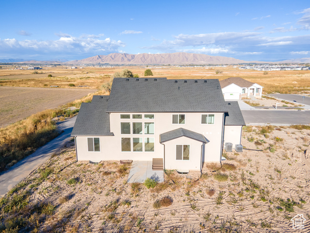 Photo 3 for MLS #2065285 at 1412 N 290 East #5