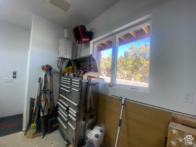 Photo 89 for MLS #2065370 at 45450 W Cedar Rock Rd