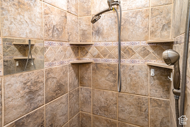 Photo 23 for MLS #2065399 at 865 S Seminole Way
