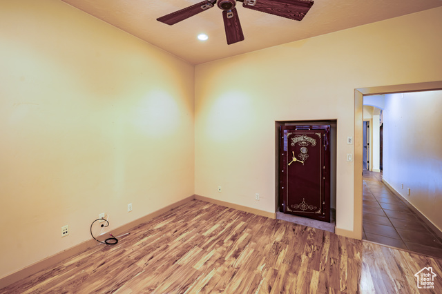 Photo 31 for MLS #2065399 at 865 S Seminole Way