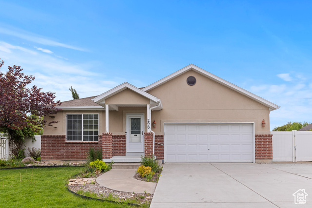 298 BEAUMONT DR, Kaysville UT 84037