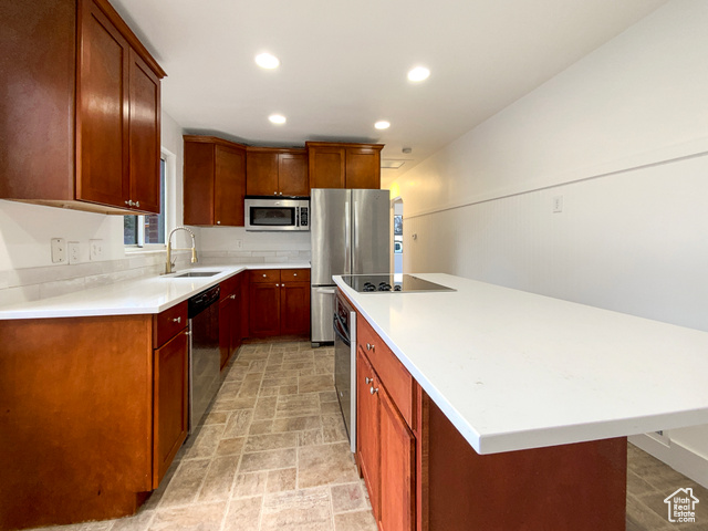 Photo 12 for MLS #2065625 at 2943 S 400 West