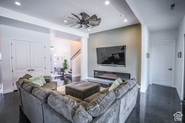 Photo 6 for MLS #2065846 at 2906 N Purple Sage Rd