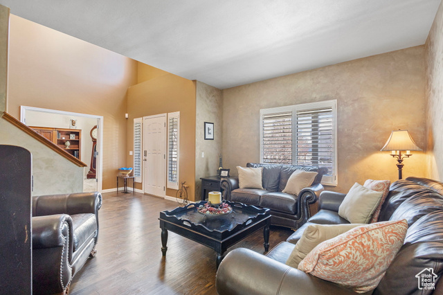 Photo 13 for MLS #2065874 at 6438 S Mckinley Ln