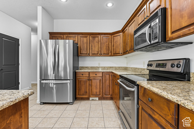 Photo 9 for MLS #2065919 at 1109 N Ventana Dr