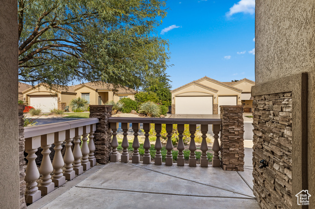 Photo 6 for MLS #2065919 at 1109 N Ventana Dr