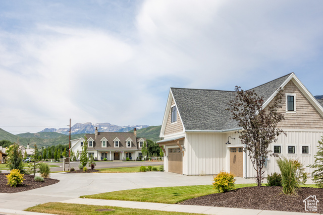 Photo 64 for MLS #2066287 at 202 W Saddle View Ln