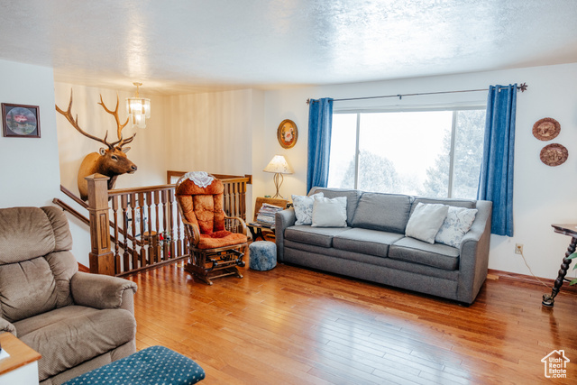 Photo 8 for MLS #2066316 at 322 Bailey Rd