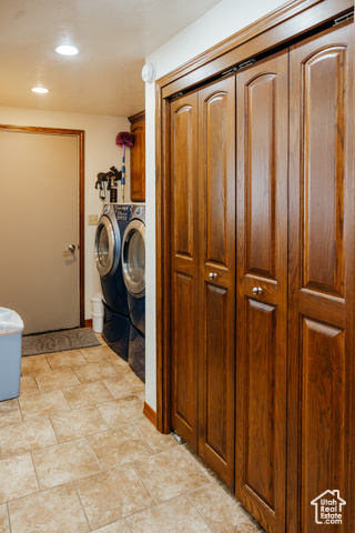 Photo 15 for MLS #2066316 at 322 Bailey Rd