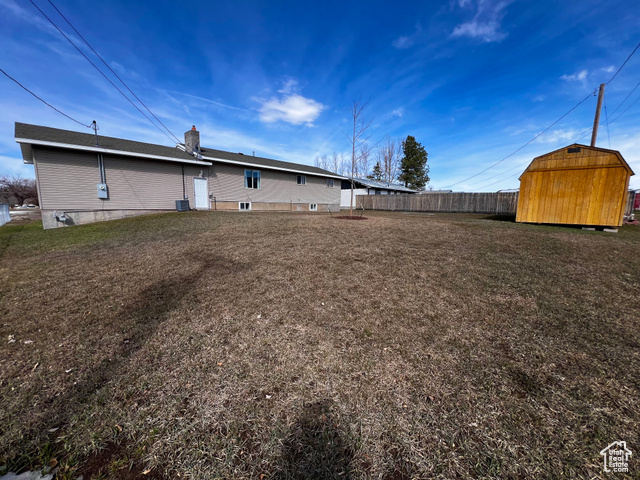 Photo 13 for MLS #2066348 at 404 N 1st
