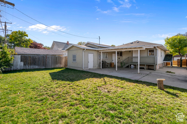 Photo 32 for MLS #2066380 at 137 E Wentworth Ave
