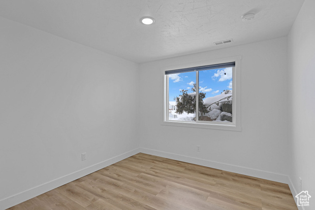 Photo 44 for MLS #2066565 at 680 E 525 North