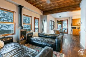 Photo 3 for MLS #2066823 at 234 Ridge Ave