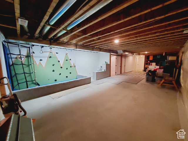 Photo 31 for MLS #2066881 at 284 W 270 North