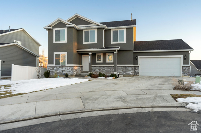 1038 E FAIRCHILD CIR, Layton UT 84040