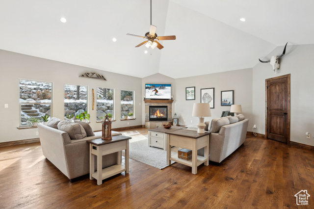 Photo 7 for MLS #2067035 at 1908 N Callaway Dr