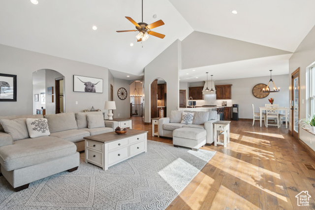 Photo 9 for MLS #2067035 at 1908 N Callaway Dr