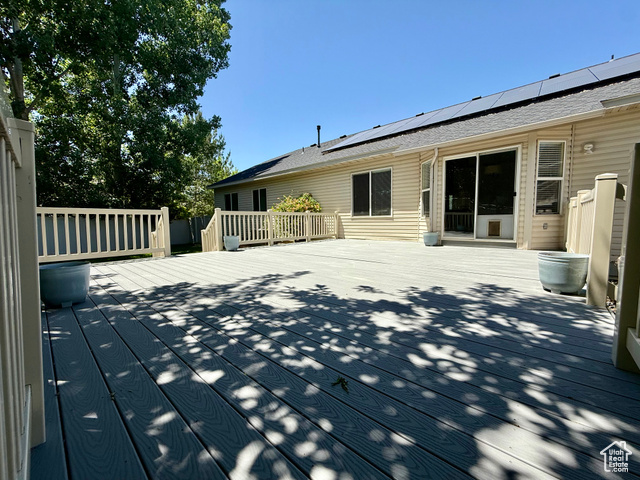 Photo 39 for MLS #2067095 at 75 Voyager Cir