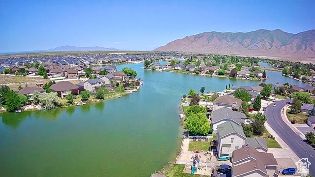 Photo 40 for MLS #2067095 at 75 Voyager Cir