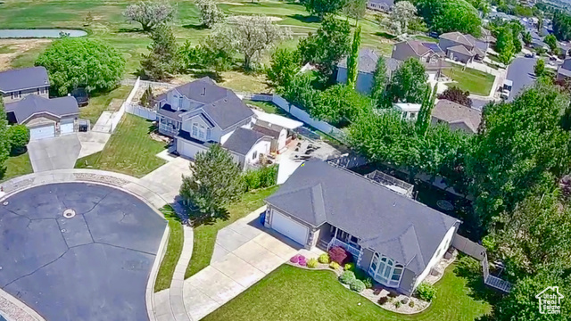 Photo 3 for MLS #2067095 at 75 Voyager Cir