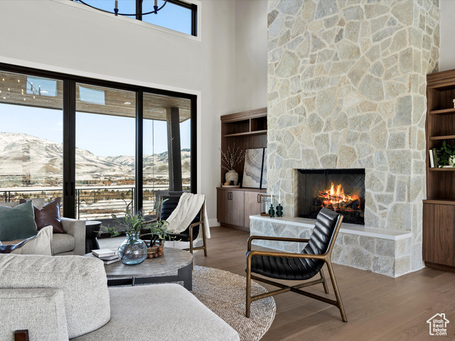Photo 5 for MLS #2067304 at 6251 E Legacy Dr