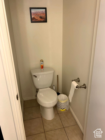 Photo 15 for MLS #2067306 at 860 S Village Rd #B11