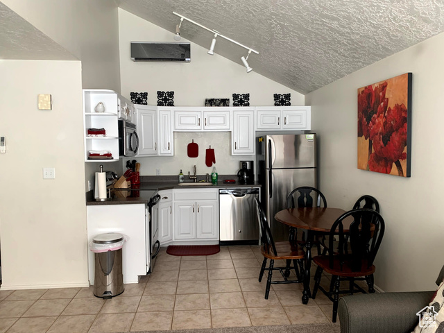 Photo 6 for MLS #2067306 at 860 S Village Rd #B11