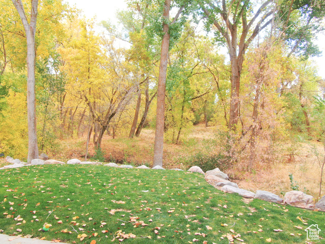 Photo 30 for MLS #2067466 at 617 E Whisper Dr