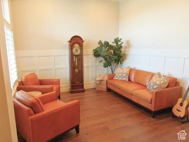 Photo 6 for MLS #2067466 at 617 E Whisper Dr
