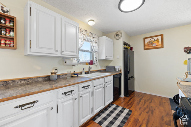 Photo 15 for MLS #2067527 at 879 E Main St