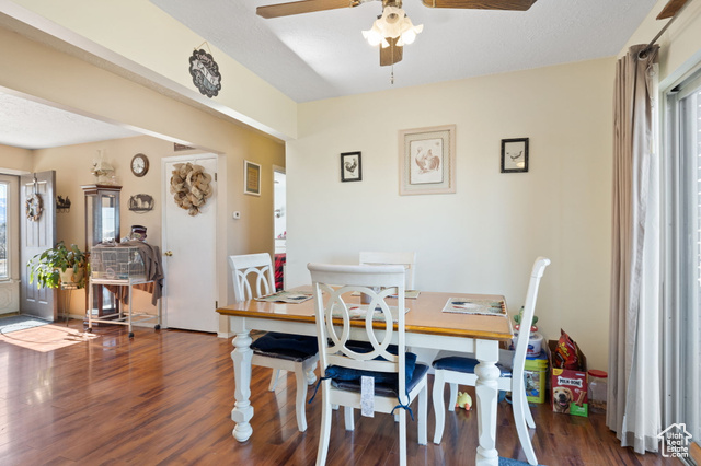 Photo 13 for MLS #2067527 at 879 E Main St