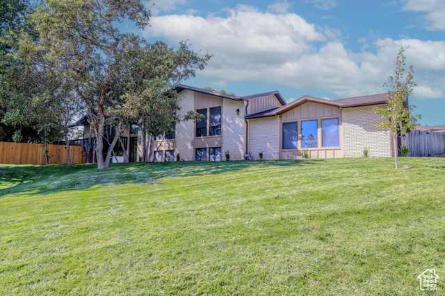 2599 E OAK FOREST DR, Layton UT 84040