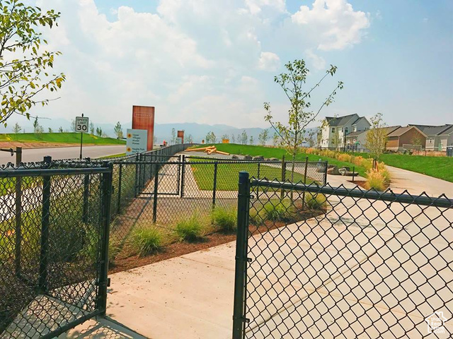 Photo 39 for MLS #2067624 at 5192 W Black Twig Dr #D203
