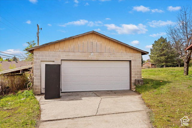 Photo 31 for MLS #2067784 at 405 W 5100 South