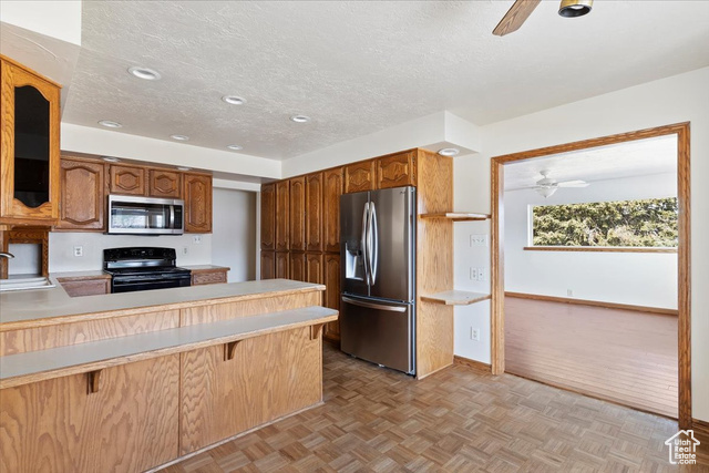 Photo 6 for MLS #2067785 at 445 W 5100 South