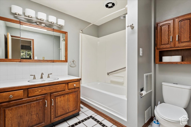 Photo 16 for MLS #2067785 at 445 W 5100 South