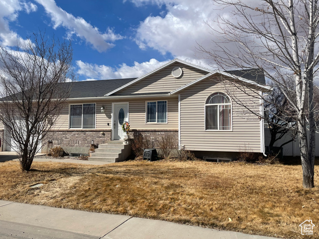 1232 SPRUCE DR, Roosevelt UT 84066