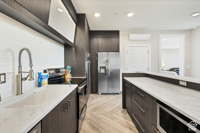 Photo 13 for MLS #2067999 at 5194 W Villas Dr