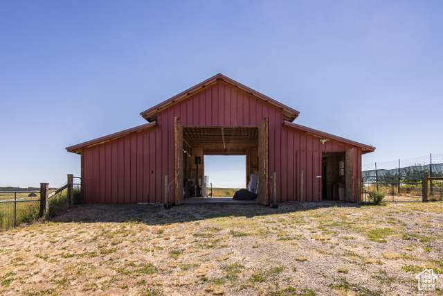 Photo 30 for MLS #2068012 at 684 W Blue Mountain Ridge