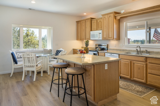 Photo 8 for MLS #2068012 at 684 W Blue Mountain Ridge