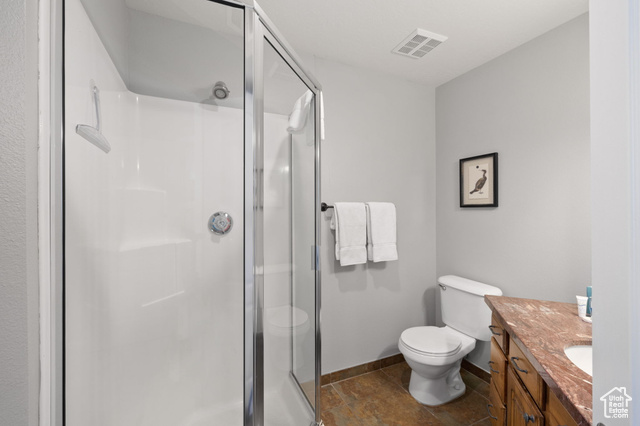 Photo 16 for MLS #2068082 at 1808 W Fox Bay Dr #B202