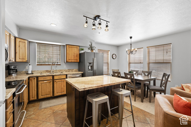 Photo 8 for MLS #2068082 at 1808 W Fox Bay Dr #B202