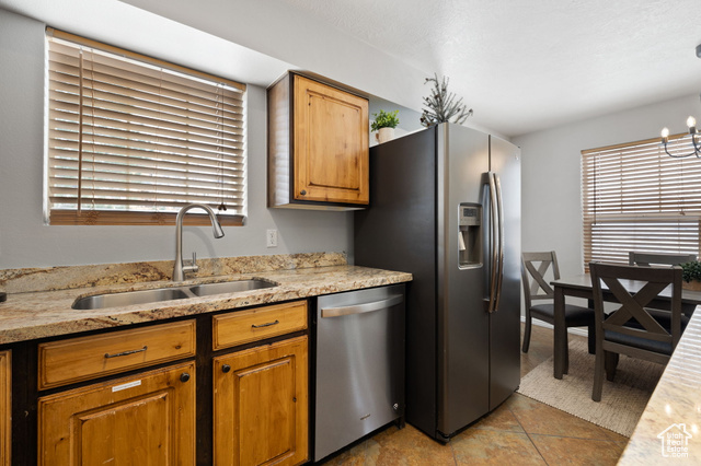 Photo 10 for MLS #2068082 at 1808 W Fox Bay Dr #B202